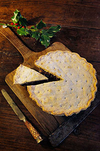 A pie made with sweet mincemeat and lamb