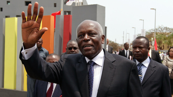 epa03372336 People's Movement for the Liberation of Angola - Labour Party (MPLA) presidential candidate, Jose Eduardo dos Santos, waves during the inauguration of the new mediatheque in Luanda, Angola, 28 August 2012. Angola will hold general elections on August 31, which will define the composition of parliament and the names of the President and Vice President of the Republic. EPA/PAULO NOVAIS