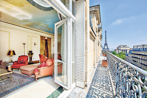 A nine-bedroom apartment in Paris with views of the Eiffel Tower