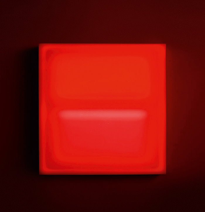 Leo Villareal Liminal Gradient for (RED) LEDs, custom software, electrical hardware and Plexiglas 24 by 24 in 60.96 by 60.96 cm Executed in 2018, this work is unique Estimate $40/60,000