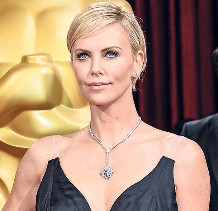 HOLLYWOOD, CA - MARCH 02: Actress Charlize Theron attends the Oscars held at Hollywood