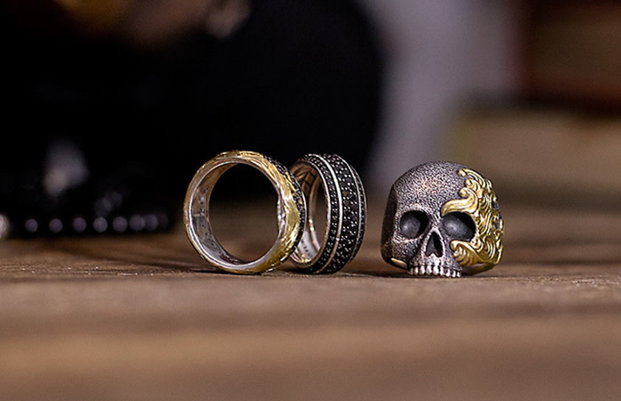 David Yurman silver and yellow gold Waves Skull ring (2016)