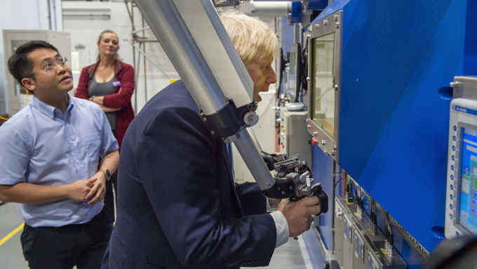 ABINGDON, ENGLAND - AUGUST 08: UK Prime Minister Boris Johnson visits the Fusion Energy Research Centre at the Culham Science Centre on August 8, 2019 in Abingdon, England. (Photo by Julian Simmonds - WPA Pool/Getty Images)