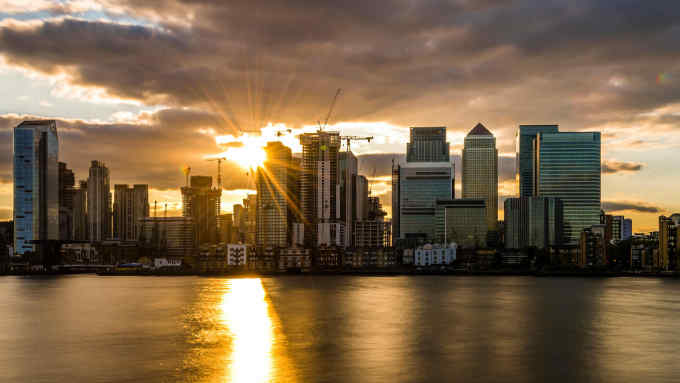 PTPYPG Sunset over the River Thames and Canary Wharf, London Docklands, London, UK