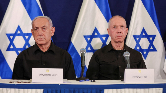 Benjamin Netanyahu and Yoav Gallant during a press conference in 2023