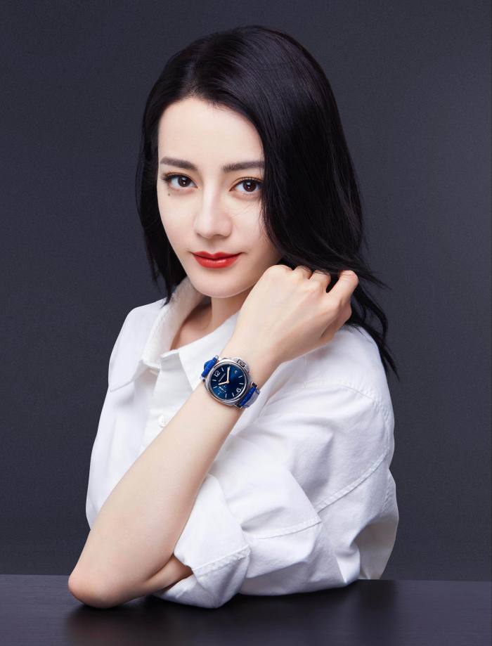 Chinese actress Dilraba modeling a Panerai watch