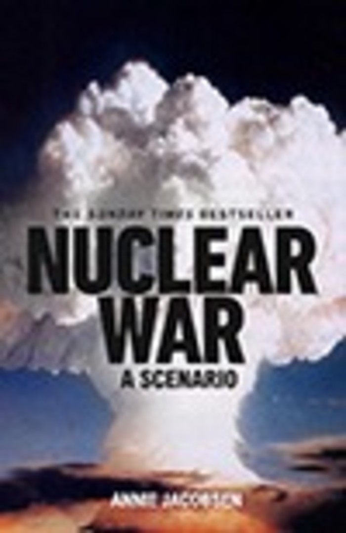 Book cover of ‘Nuclear War’