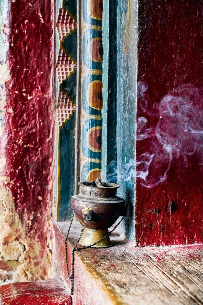 An incense burner at Rinchenpong monastery