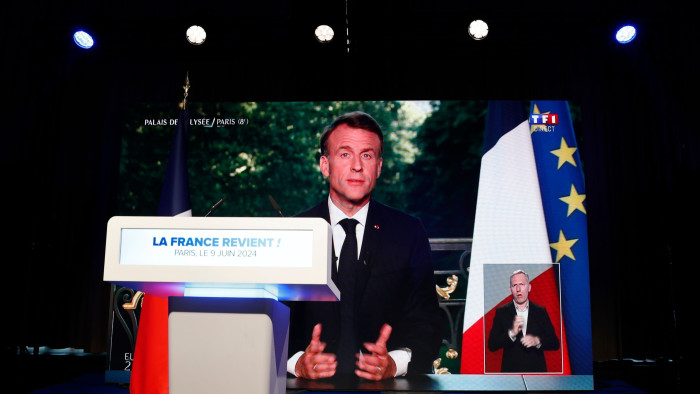 L’annonce des élections législatives nouvelles par Emmanuel Macron a suscité le choc dans son propre camp