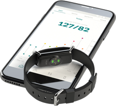 Aktiia automatically records and analyses blood pressure and heart rate readings