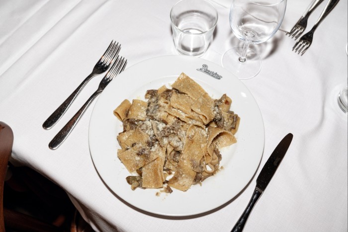 Maltagliati con carciofi – or rough-hewn pasta with artichoke – at Pecorino