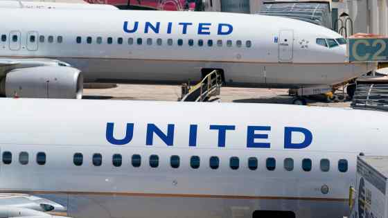 United resumes flights to Israel in first for US airlines