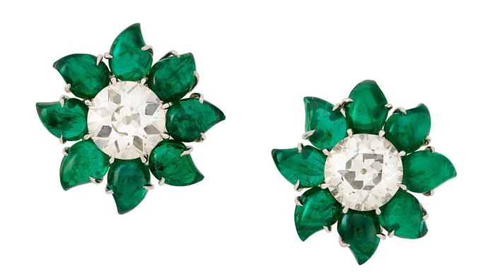 Golconda diamonds surrounded by Panjshir emerald petals