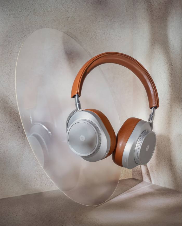 Master & Dynamic MW75 headphones, £549