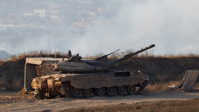 An Israeli tank near the Israel-Gaza border 