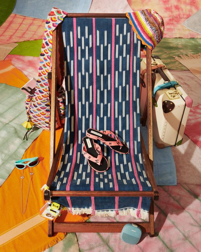 Deckchair with accessories on it