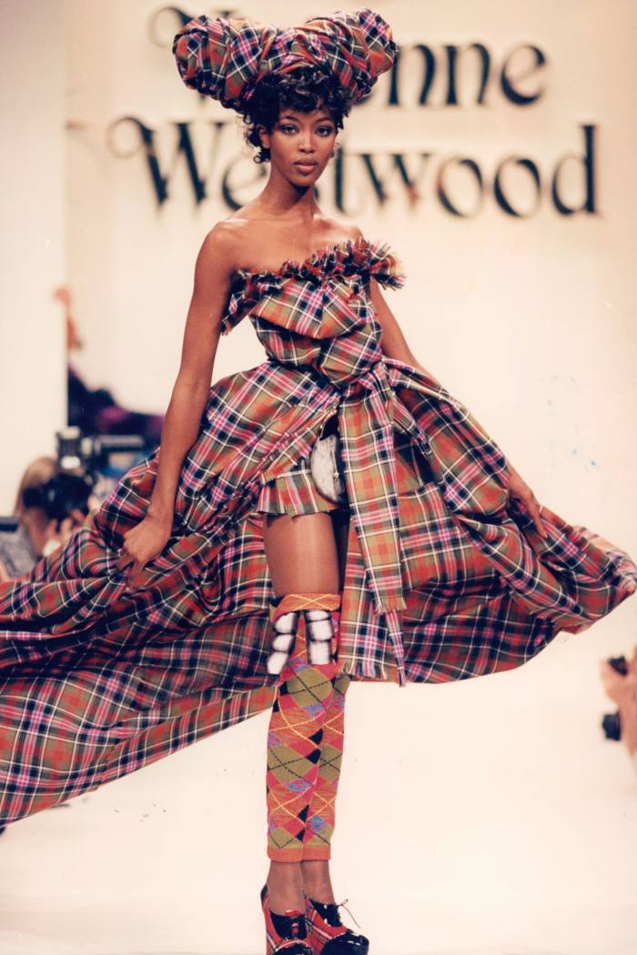 Naomi Campbell on the AW94 runway