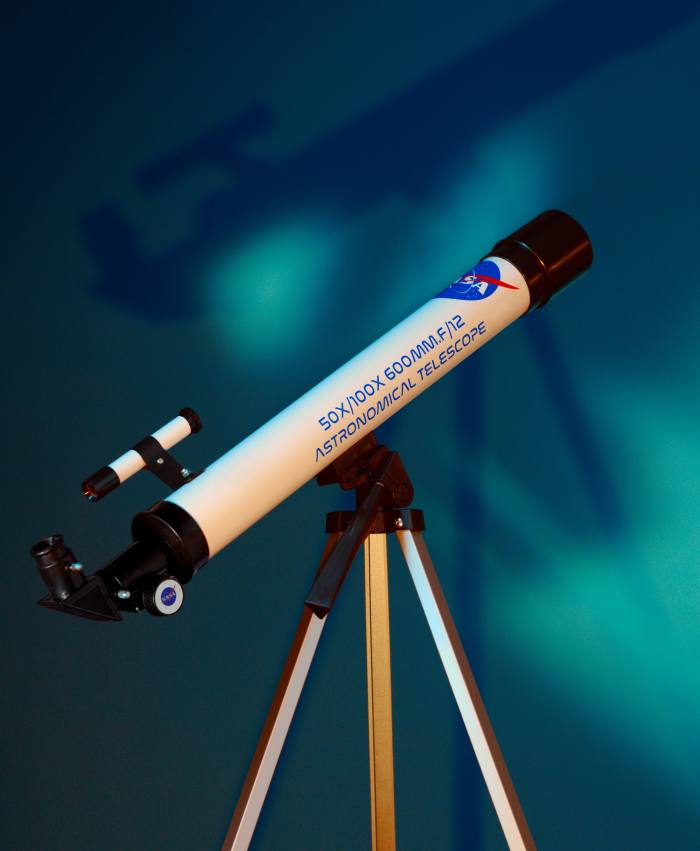 Nasa astronomical telescope, £49.99