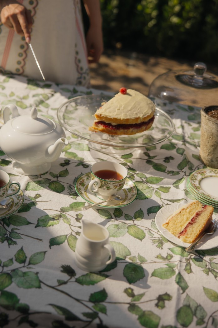 Tea served on Bertioli Cobnut table linen