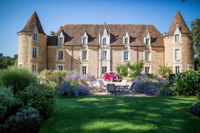 The château at Domaine des Ėtangs