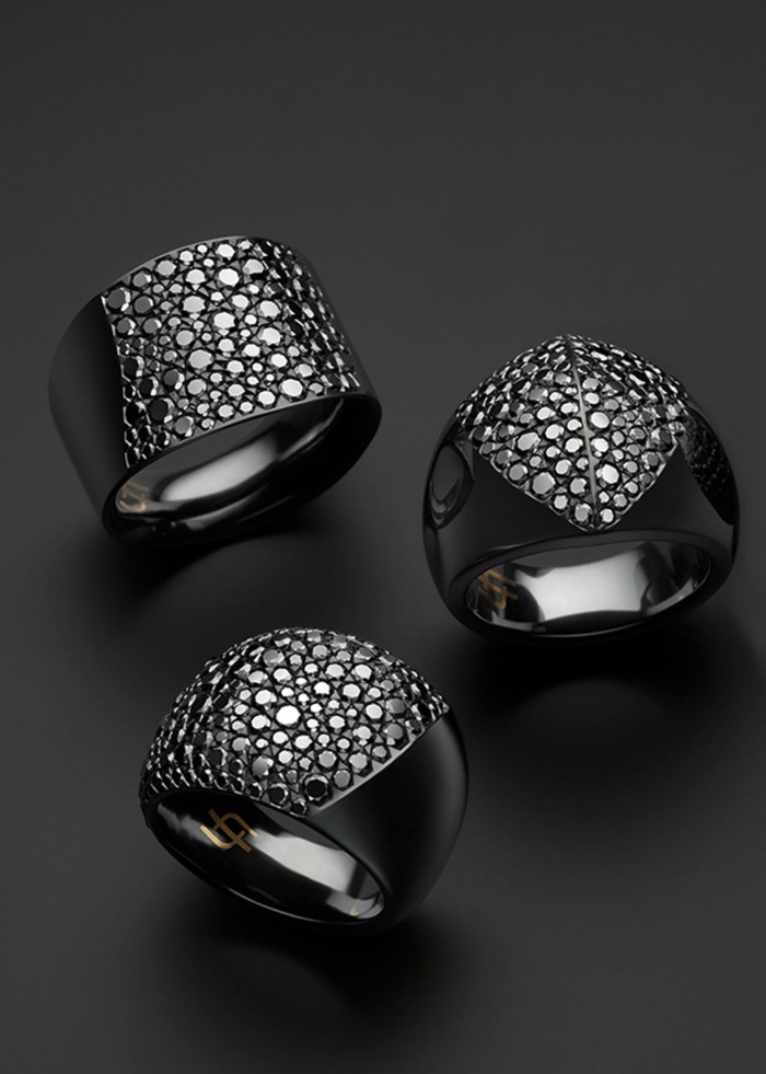 Atelier Allure by Thomas Hauser Niellium and black-diamond Massive Champagne ring, €7,999