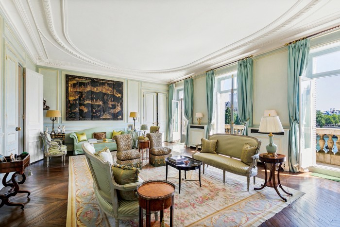 A three-bedroom apartment in the 4th arrondissement, €7.9mn, luxuryportfolio.com