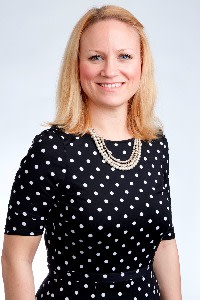 Headshot of Emma Sterland, head of financial planning at Evelyn Partners