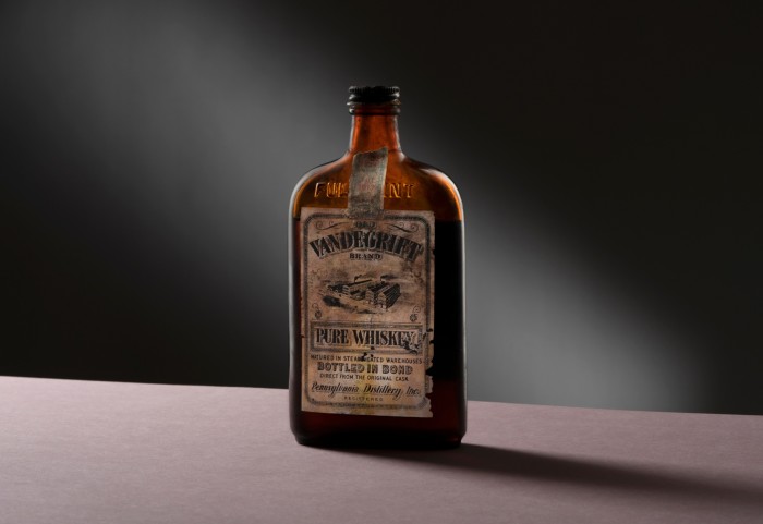 1917 Old Vandegrift Whiskey, sold by Whisky Auctioneer for £900