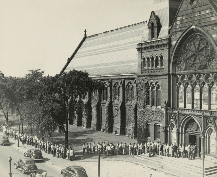 Veterans queue to register for spring semester courses at Harvard’s Memorial Hall in 1946