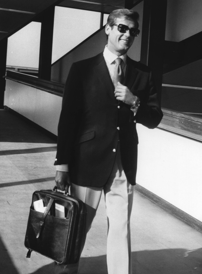 Roger Moore at Heathrow Airport, 1973