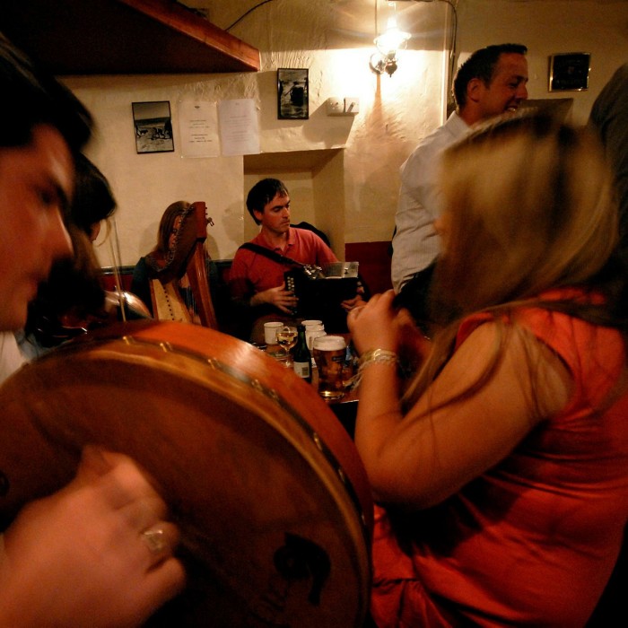 Traditional Irish music in a pub on the island