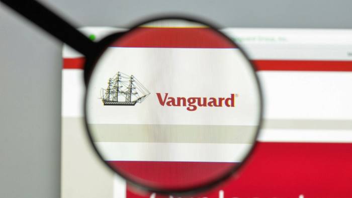 A Vanguard online logo
