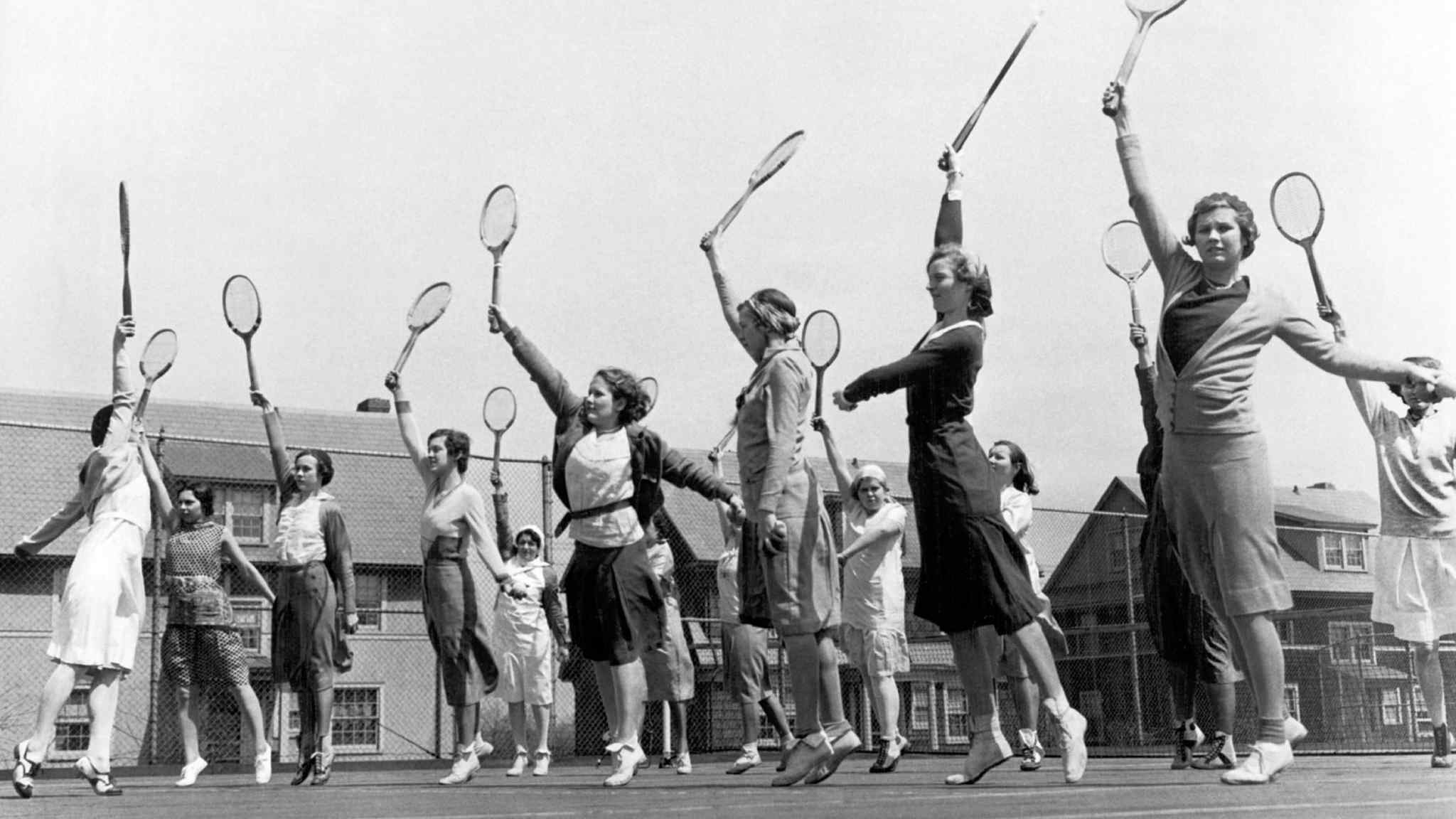 String theory: the evolution of the tennis racket 