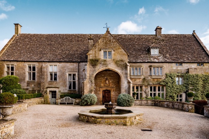 Coombe End Manor in the Cotswolds