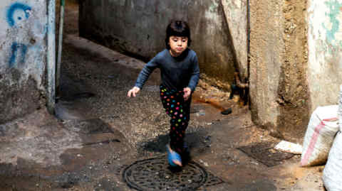 Picture by Charlie Bibby/Financial Times

Financial Times seasonal appeal. Habitat for Humanity in Lebanon with Chloe Cornish.

Picture shows: the daughter of Jilal Muhtadi, a Syrian refugee, in the  Burj al-Burajnah refugee slum.

For FT magazine.