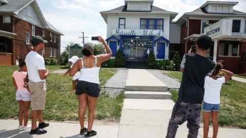 People visit Motown recording studio, Hitsville U.S.A. on August 13, 2018 in downtown Detroit, Michigan. - Hitsville U.S.A. is the nickname given to Motown Records first headquarters, recording studio and residence of founder Berry Gordy. (Photo by JEFF KOWALSKY / AFP) (Photo credit should read JEFF KOWALSKY/AFP/Getty Images)