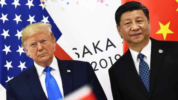 Chinese President Xi Jinping (R) and US President Donald Trump attend their bilateral meeting on the sidelines of the G20 Summit in Osaka on June 29, 2019. (Photo by Brendan Smialowski / AFP) (Photo credit should read BRENDAN SMIALOWSKI/AFP/Getty Images)