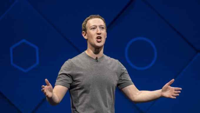 Mark Zuckerberg, chief executive officer and founder of Facebook Inc., speaks during the F8 Developers Conference in San Jose, California, U.S., on Tuesday, April 18, 2017. Zuckerberg laid out his strategy for augmented reality, saying the social network will use smartphone cameras to overlay virtual items on the real world rather than waiting for AR glasses to be technically possible. Photographer: David Paul Morris/Bloomberg