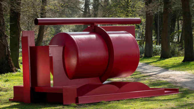 Installation view of ‘Anthony Caro at Cliveden’