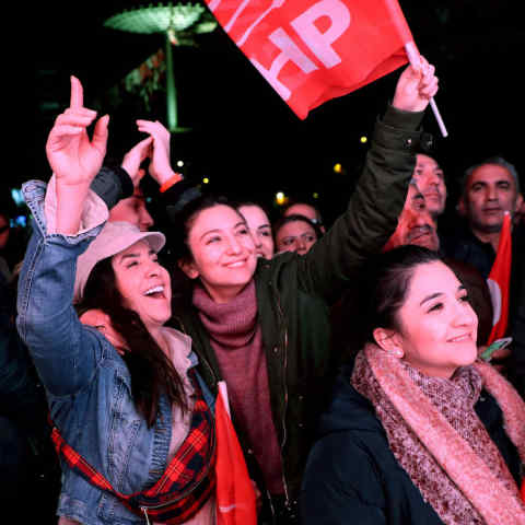 Supporters of opposition Republican People's Party (CHP) celebrate after early results for Ankara mayor in local election in Ankara, on March 31, 2019. - Turkey's President said on March 31 his ruling AKP would &quot;correct its shortcomings&quot; after the party appeared set to lose power in the capital Ankara and faced a dead heat over Istanbul in local elections. (Photo by Adem ALTAN / AFP)ADEM ALTAN/AFP/Getty Images