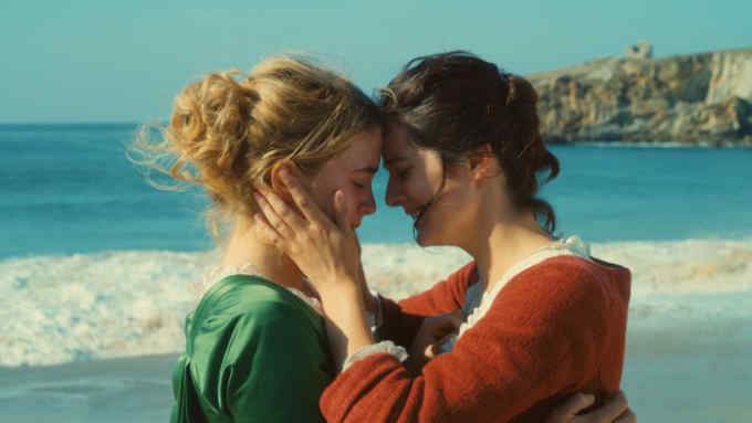 Adèle Haenel, left, and Noémie Merlant in 'Portrait of a Lady on Fire'