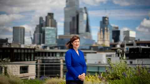 Rachel Reeves on the roof of the FT’s offices in the City of London