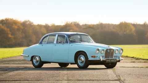 Mountbatten’s 1967 Jaguar 420 is being auctioned by Sotheby’s for an estimated £10,000-£20,000